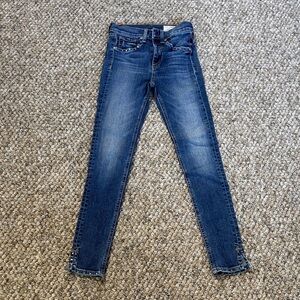 Rag&Bone Women's Skinny Capri Jeans with silver studs size 23 like new